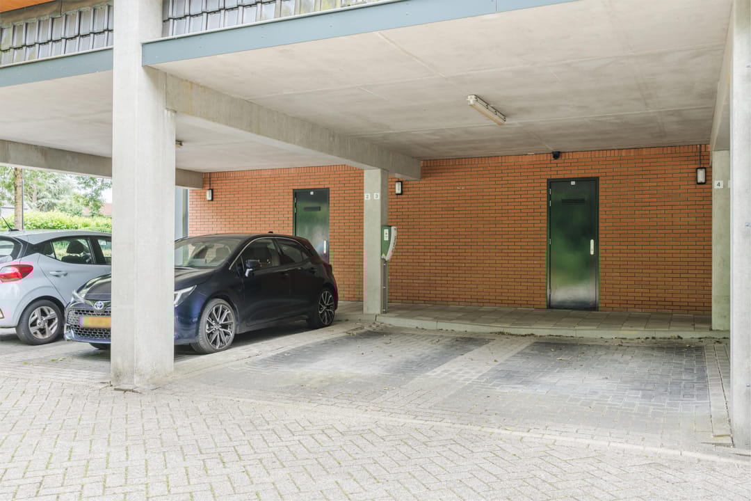 Photo 28 of Burgemeester de Voogtlaan 142