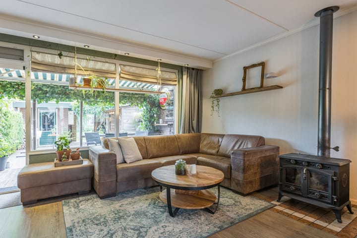 Photo 10 of Karperlaan 21