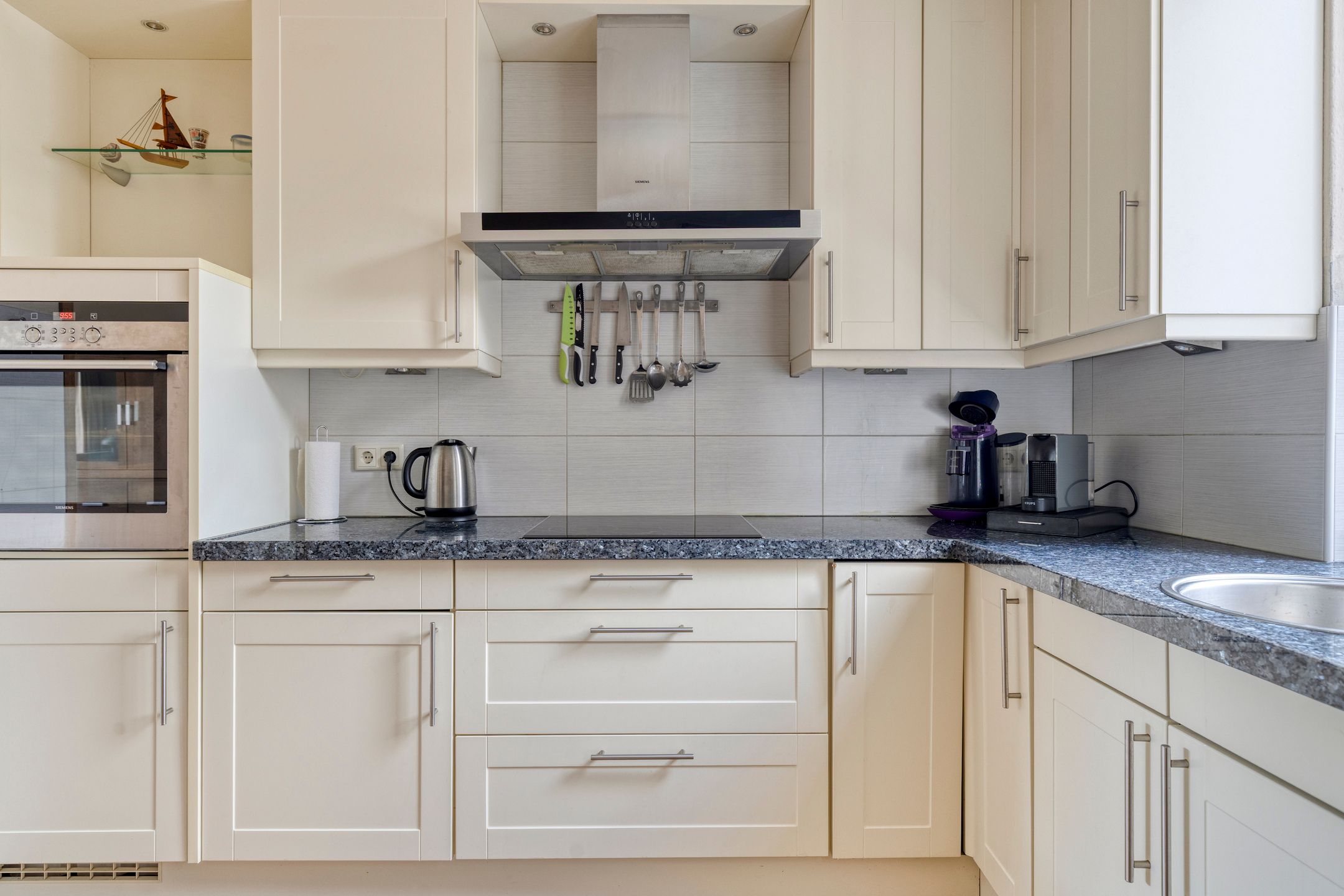 Foto 12 van Tegenhouder 7