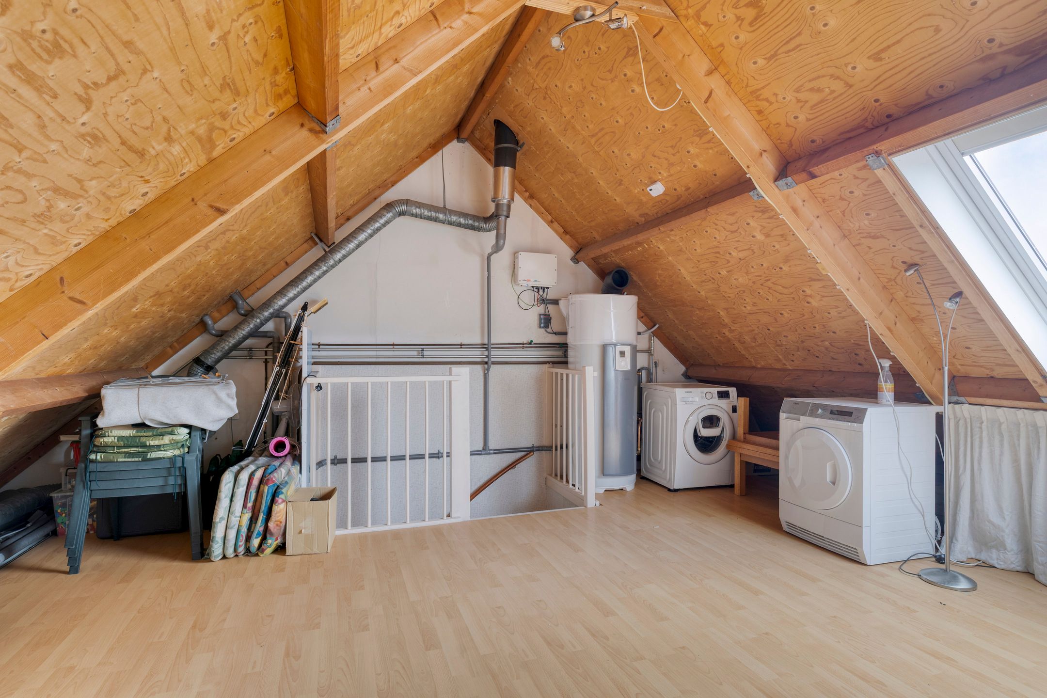 Foto 24 van Tegenhouder 7