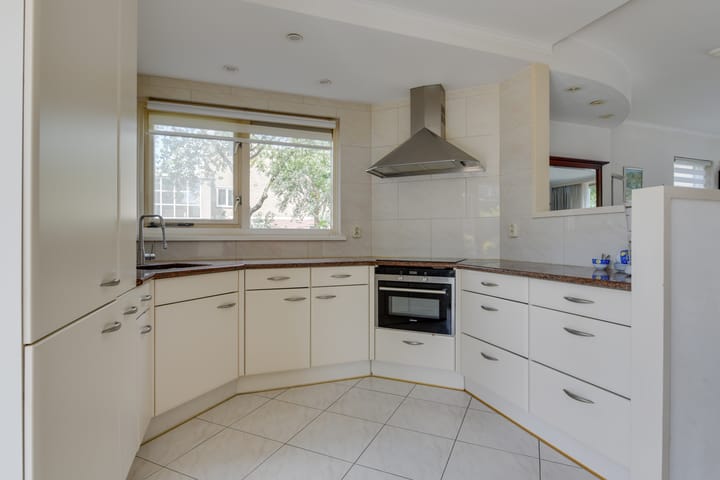 Photo 3 of Lambert Doomerstraat 57