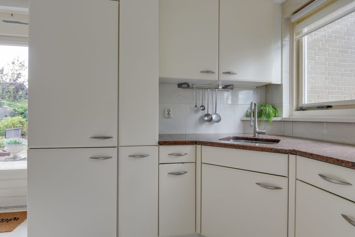 Photo 16 of Lambert Doomerstraat 57