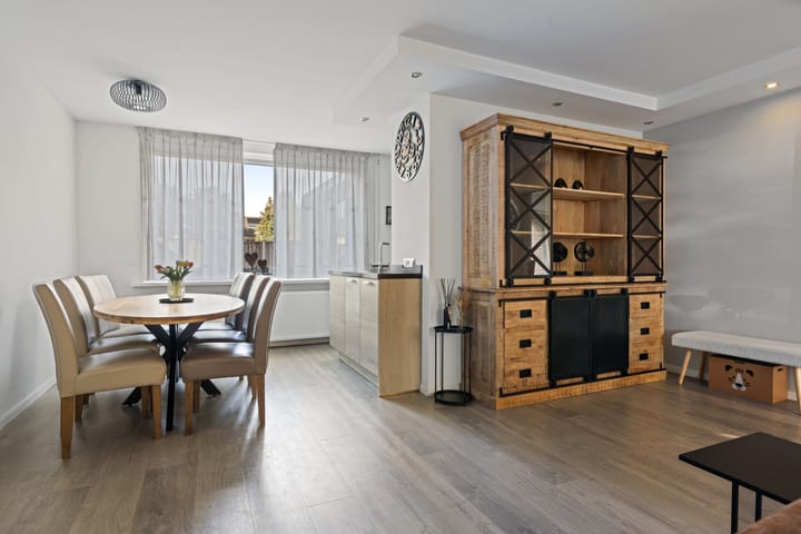 Photo 11 of Duiventoren 197