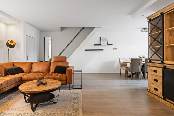 Photo 25 of Duiventoren 197