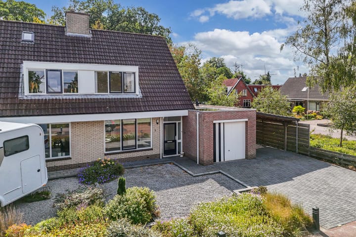 Foto 50 van Lijsterstraat 9