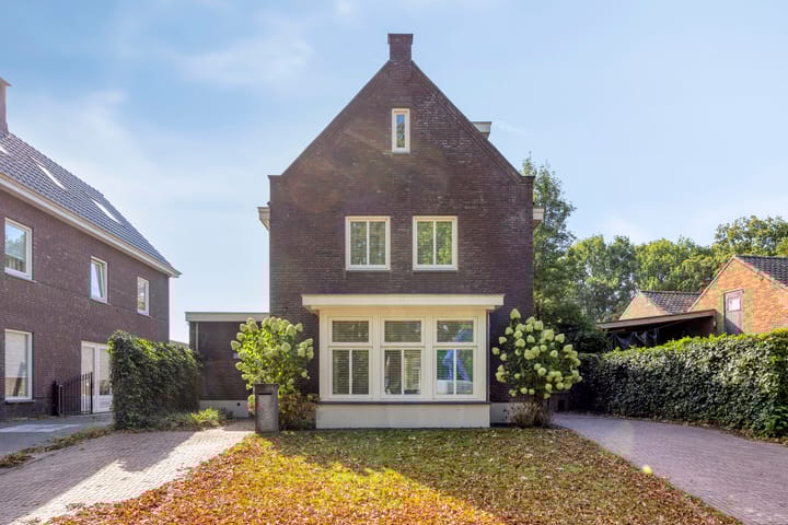 Photo 6 of Zandstraat 2