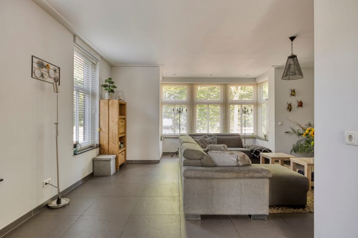 Photo 10 of Zandstraat 2