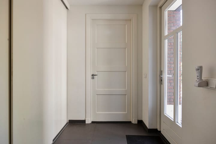 Photo 21 of Zandstraat 2