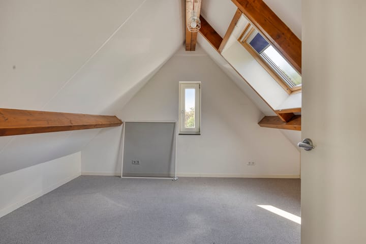 Photo 43 of Zandstraat 2