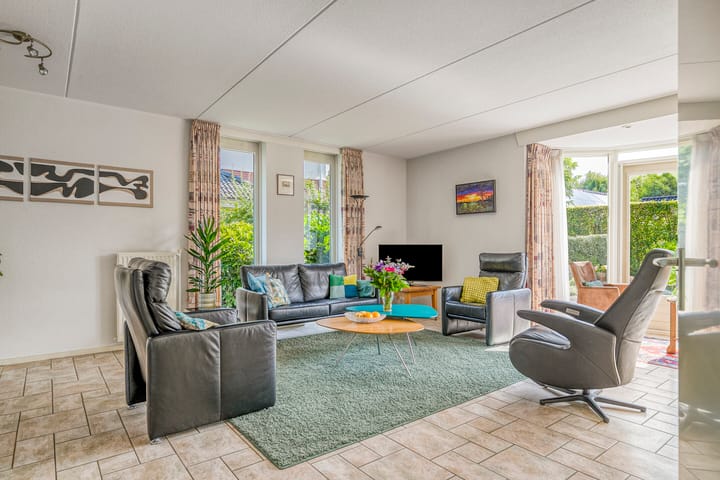 Photo 7 of Douwes Dekkerlaan 80