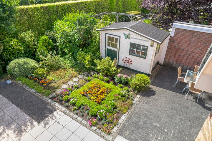 Photo 30 of Douwes Dekkerlaan 80