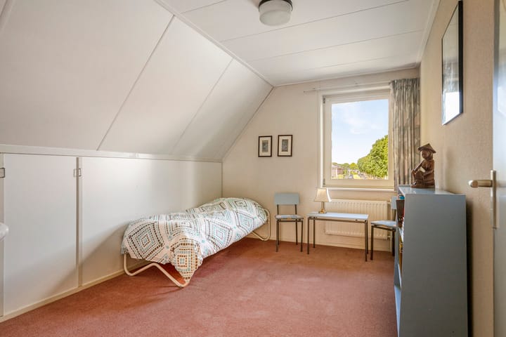 Photo 37 of Douwes Dekkerlaan 80