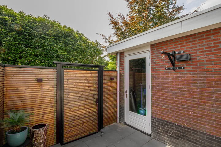 Foto 36 van Burgemeester Snelplein 5