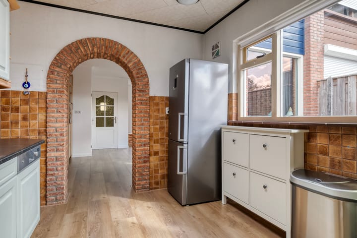 Photo 17 of Dokter Vermetstraat 23