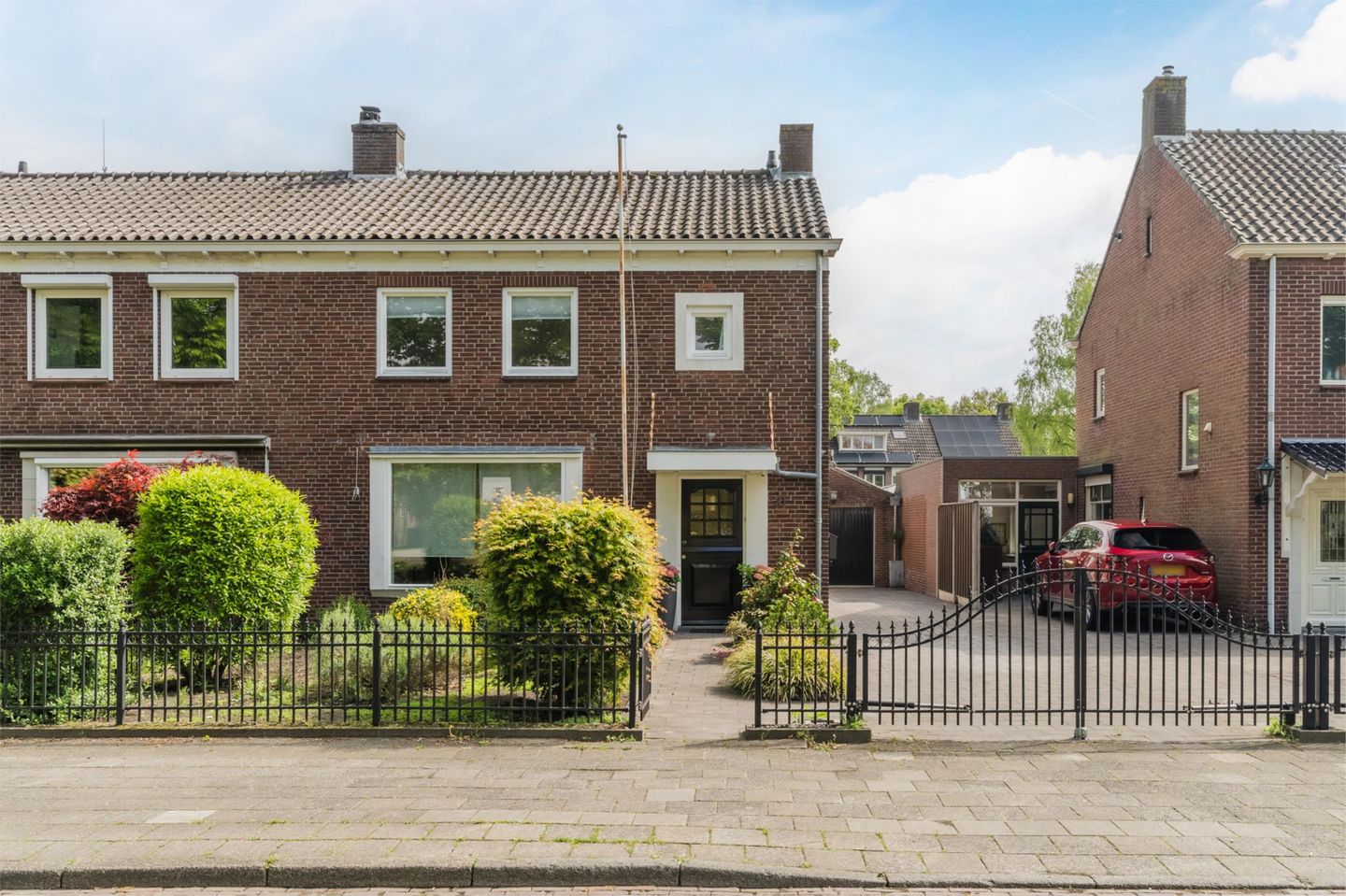 Photo 1 of Burgemeester Sweensplein 21