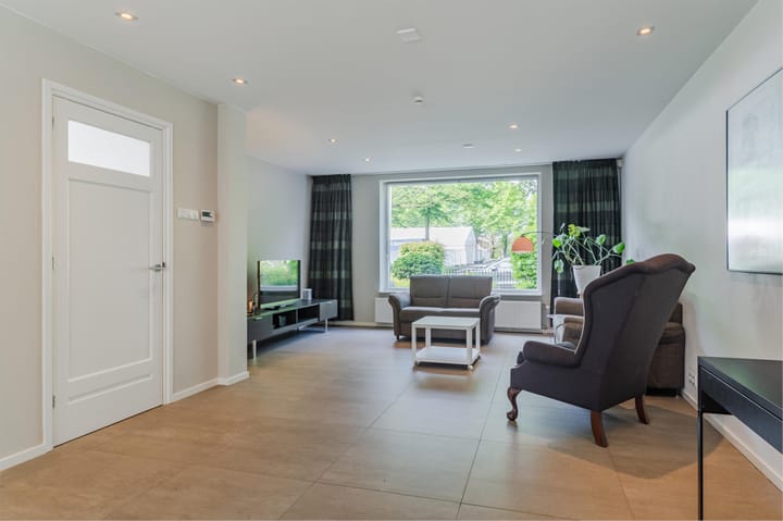 Photo 5 of Burgemeester Sweensplein 21