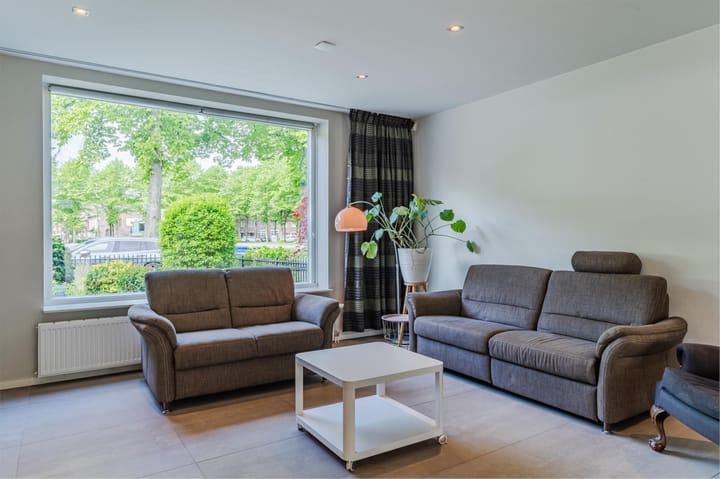 Foto 7 van Burgemeester Sweensplein 21