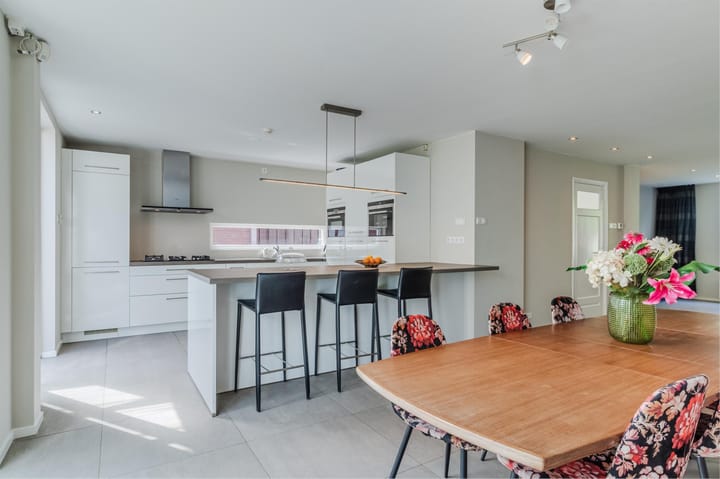 Foto 10 van Burgemeester Sweensplein 21