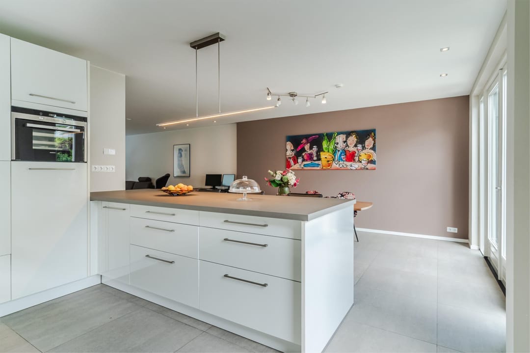 Photo 13 of Burgemeester Sweensplein 21