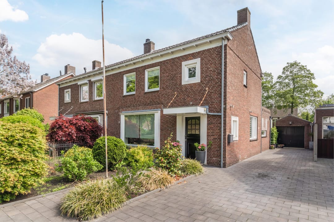 Photo 43 of Burgemeester Sweensplein 21