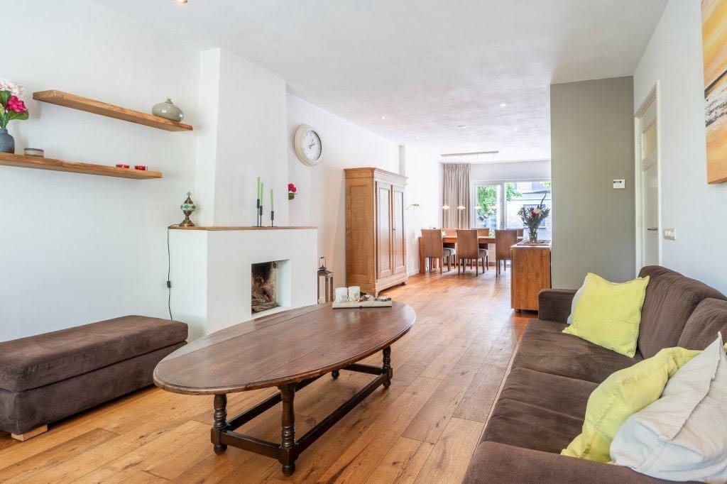 Foto 8 van Witte de Withweg 16