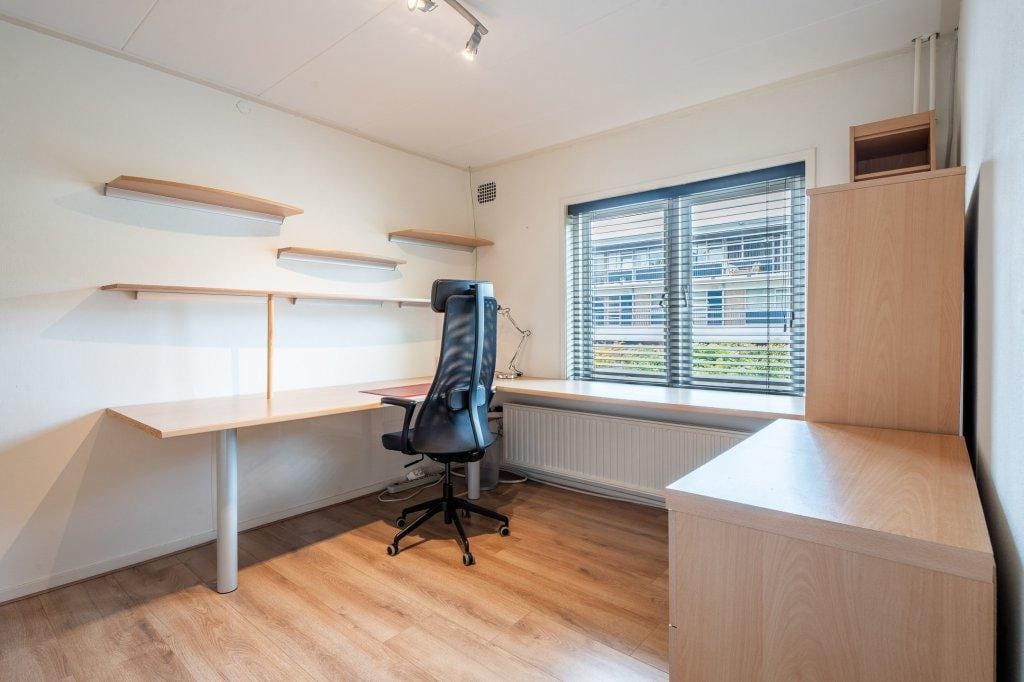 Foto 17 van Witte de Withweg 16