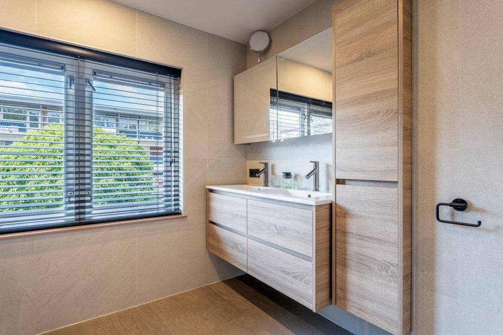 Foto 3 van Witte de Withweg 16