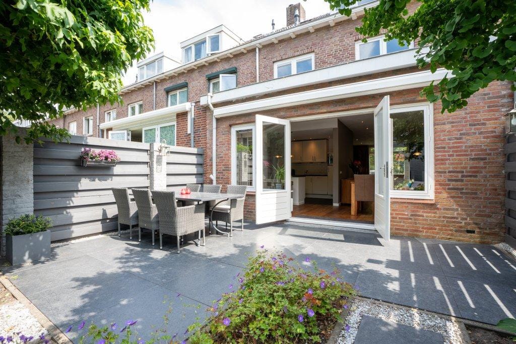 Foto 30 van Witte de Withweg 16