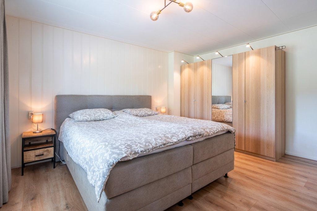 Foto 14 van Witte de Withweg 16