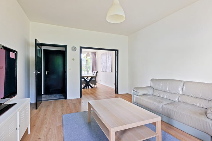 Foto 9 van Lou Jansenplein 52-H