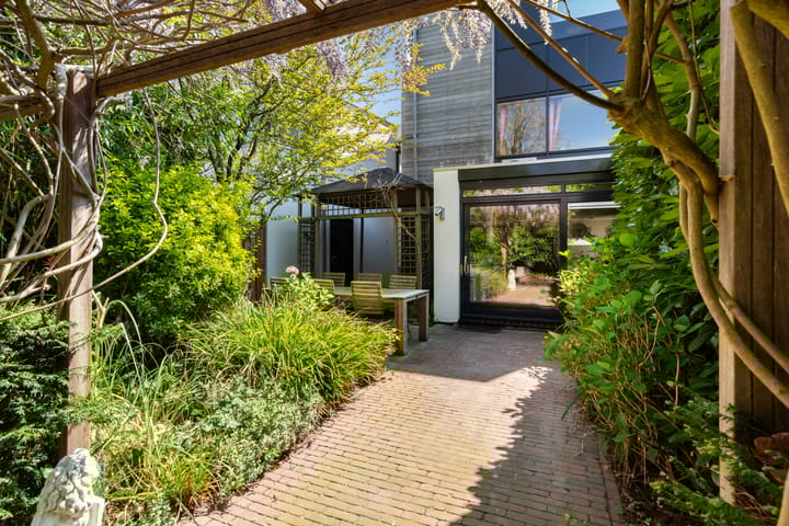 Foto 20 van Cornelis van Eesterenlaan 51