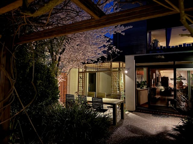 Foto 23 van Cornelis van Eesterenlaan 51