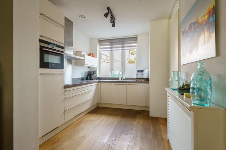 Foto 8 van Anubisstraat 12