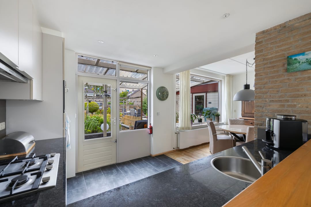 Foto 16 van Swalmstraat 5