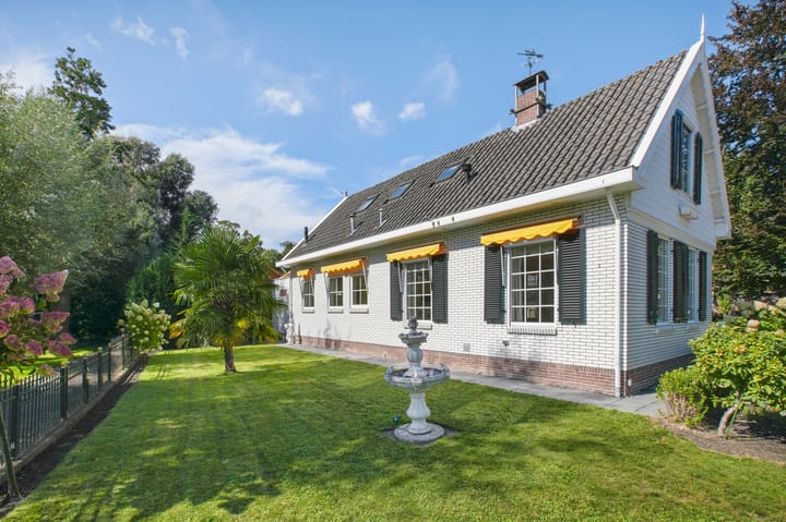 Photo 5 of Dorpsstraat 1-A