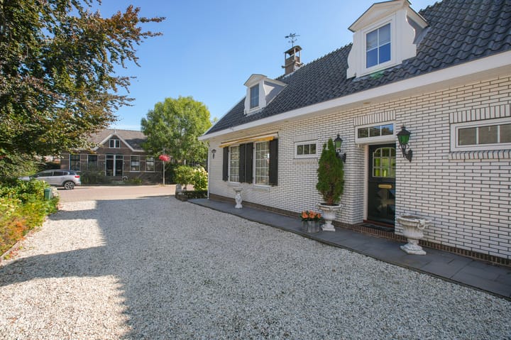 Photo 37 of Dorpsstraat 1-A