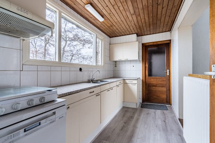 Photo 8 of Leidsevaart 176