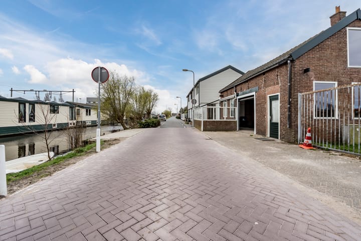 Photo 50 of Leidsevaart 176