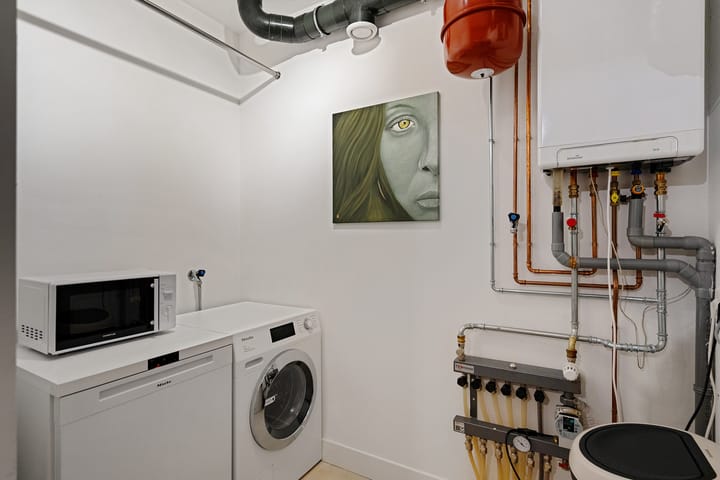 Photo 28 of Wateren 13-C