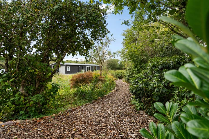 Photo 33 of Wateren 13-C