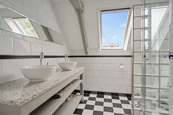 Photo 40 of Wateren 13-C