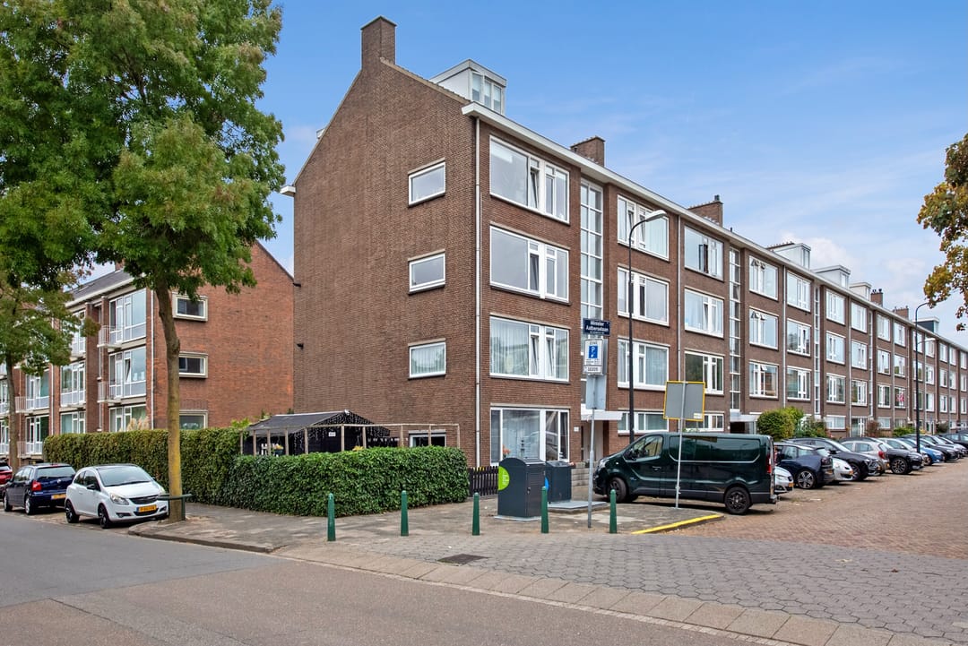 Foto 23 van Minister Aalberselaan 142