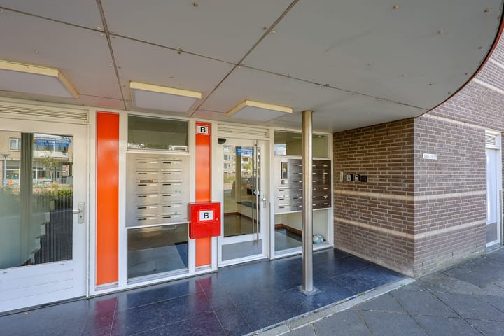 Photo 26 of Messiaenplantsoen 132