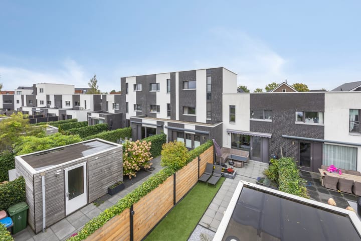 Foto 27 van Vuurvlinder 112