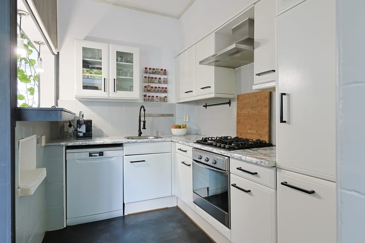 Foto 16 van Hedastraat 12