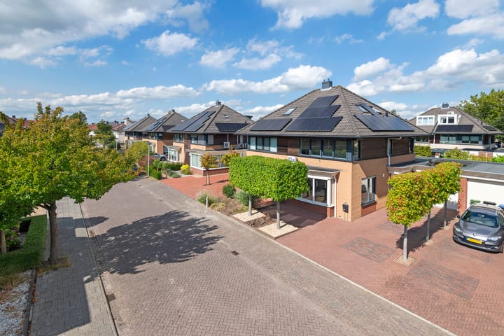 Photo 4 of J. van Zantenstraat 70