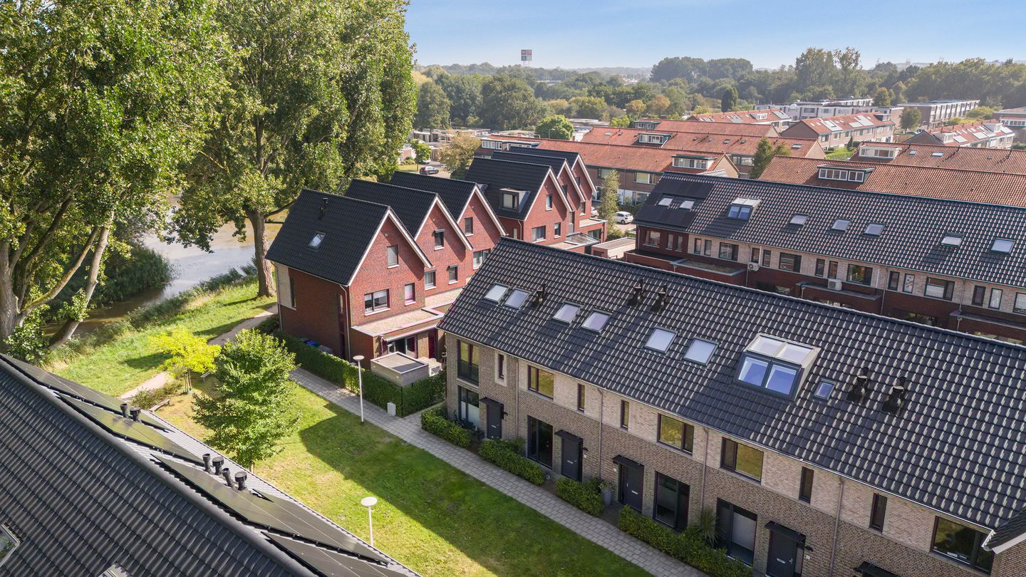 Foto 5 van Botlekhof 9