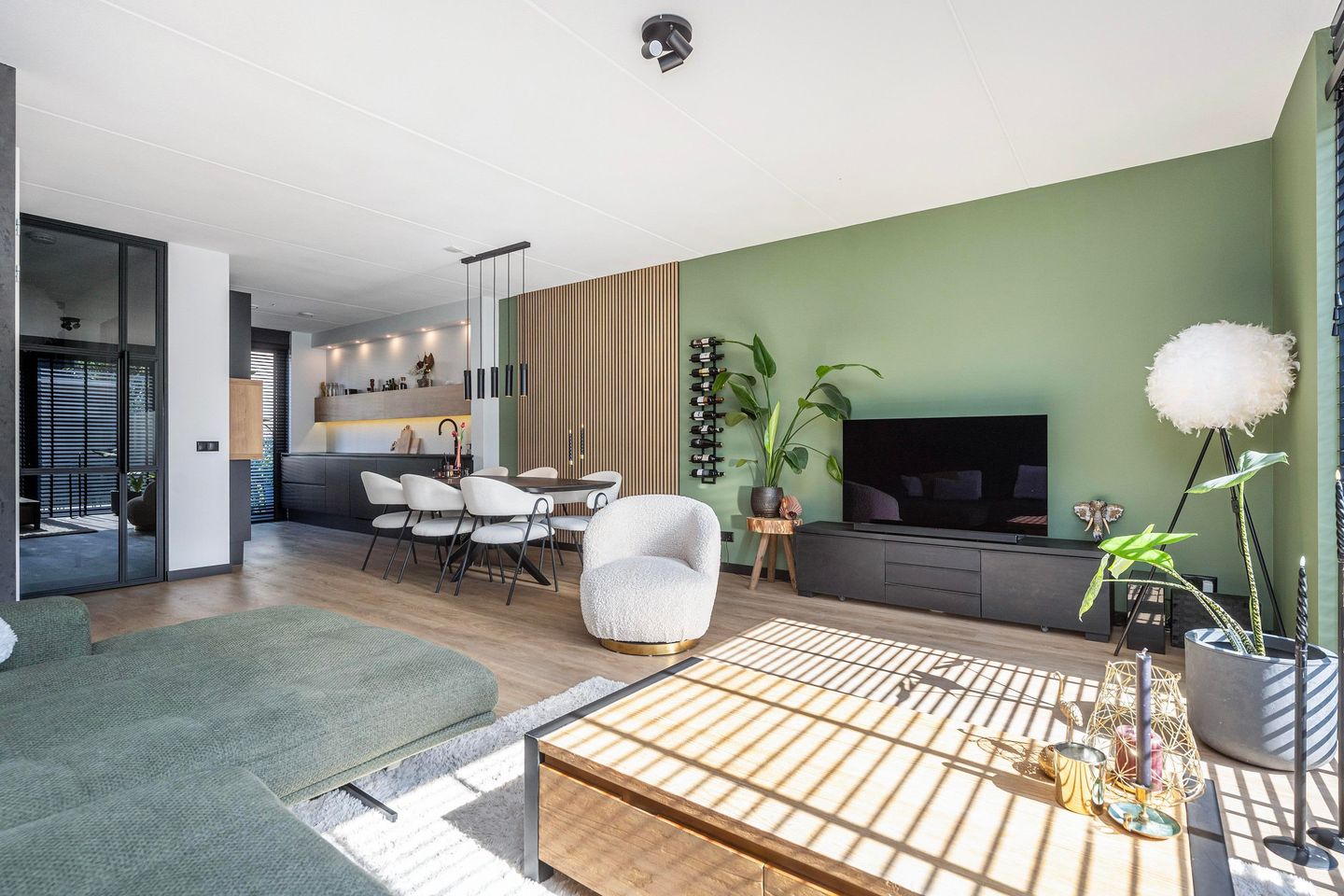 Foto 10 van Botlekhof 9