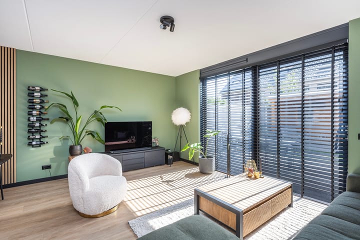 Foto 11 van Botlekhof 9