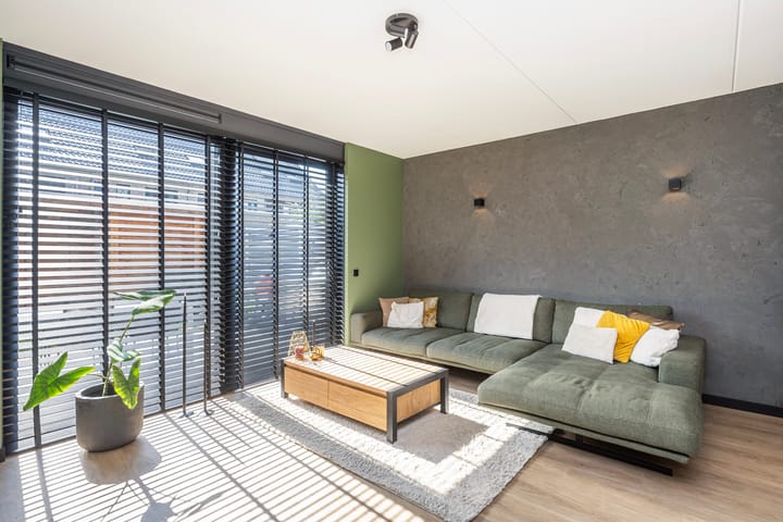 Foto 12 van Botlekhof 9